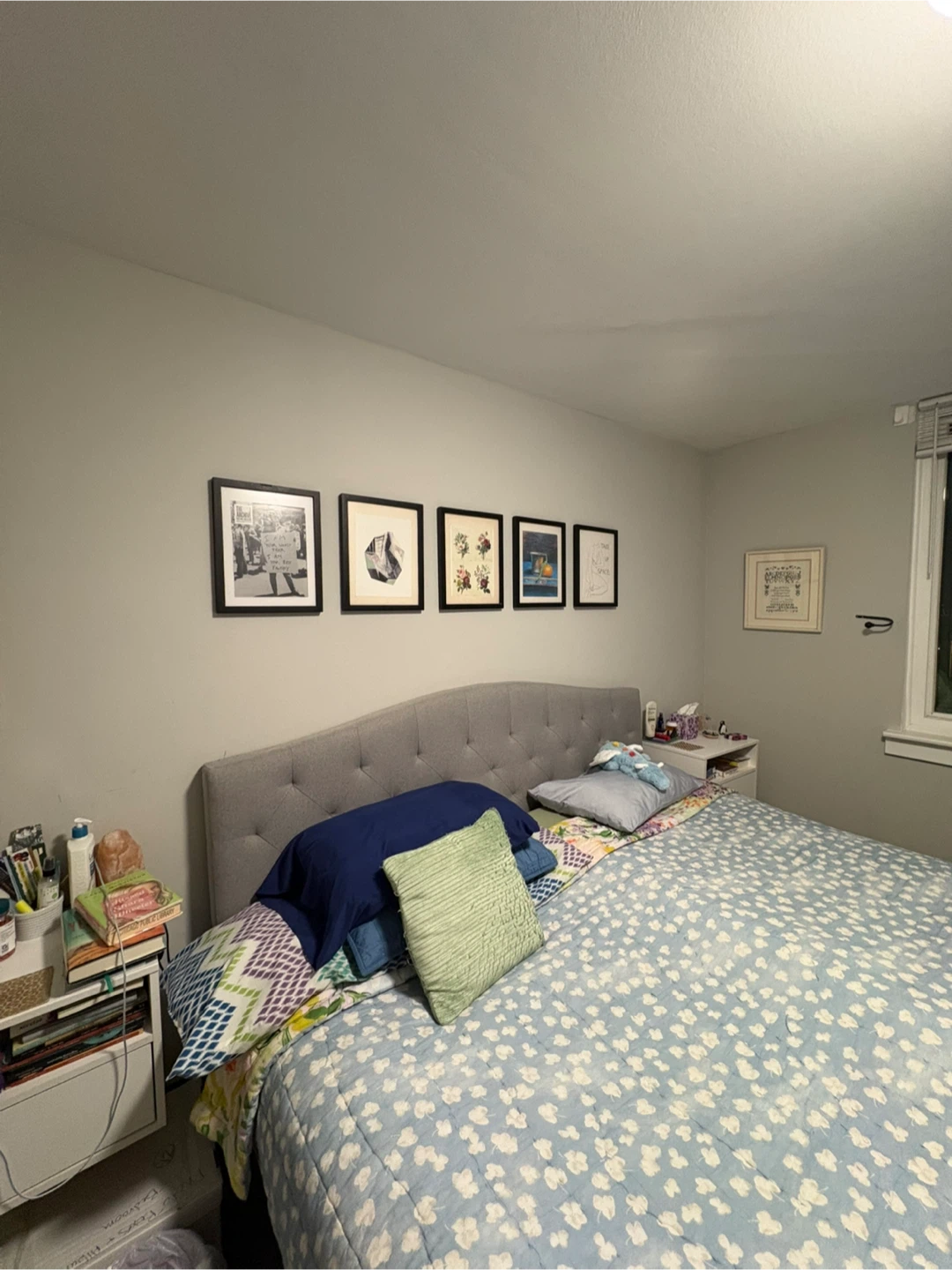 Picture Frames for Walls (various sizes and colors)
