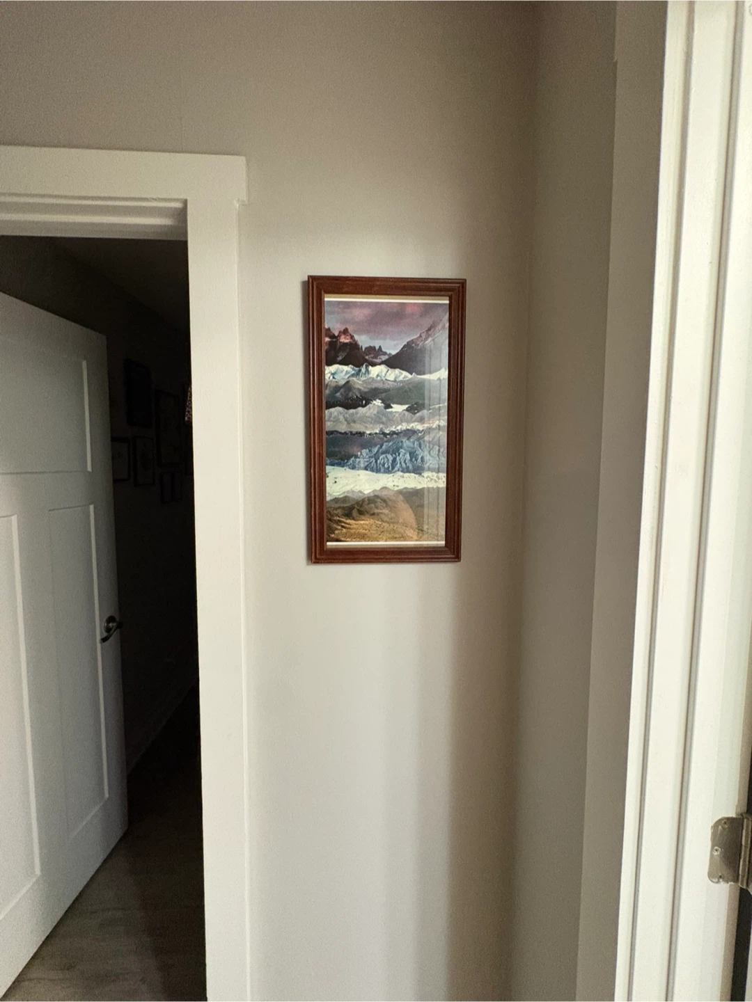 Picture Frames for Walls (various sizes and colors) - photo 4