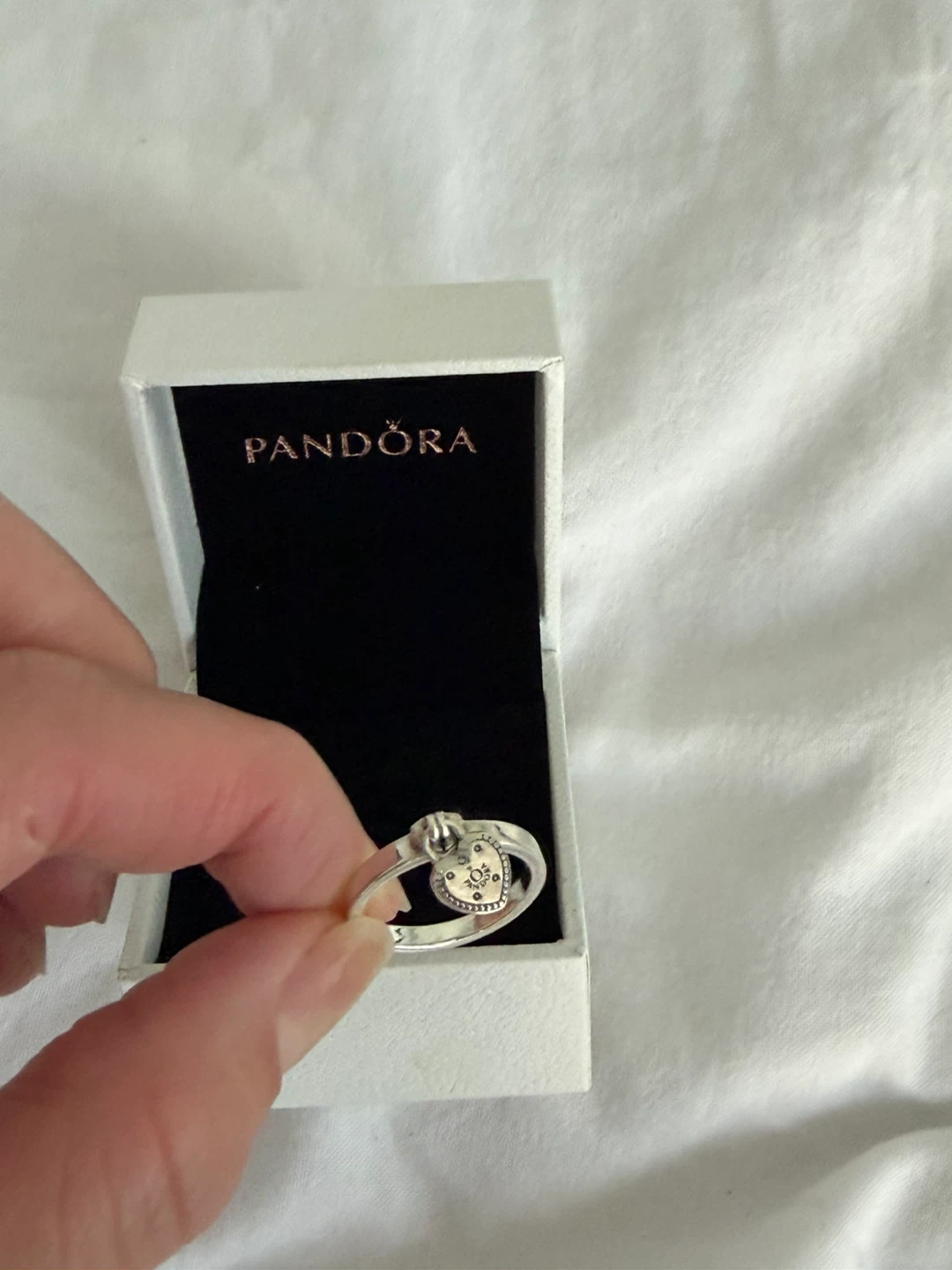 Pandora Heart Charm love lock ring - photo 3