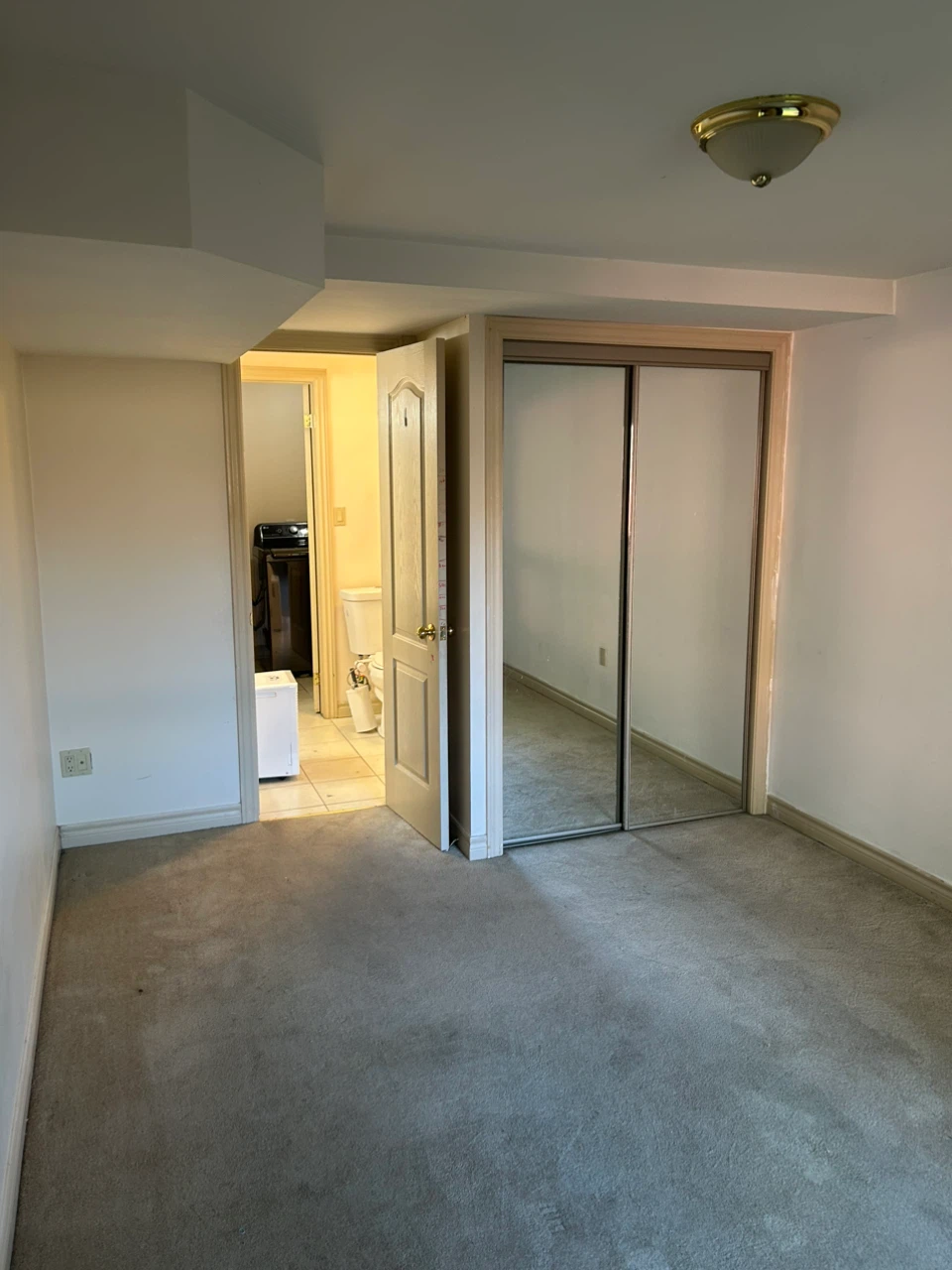 Walk out Basement for Rent. - photo 5