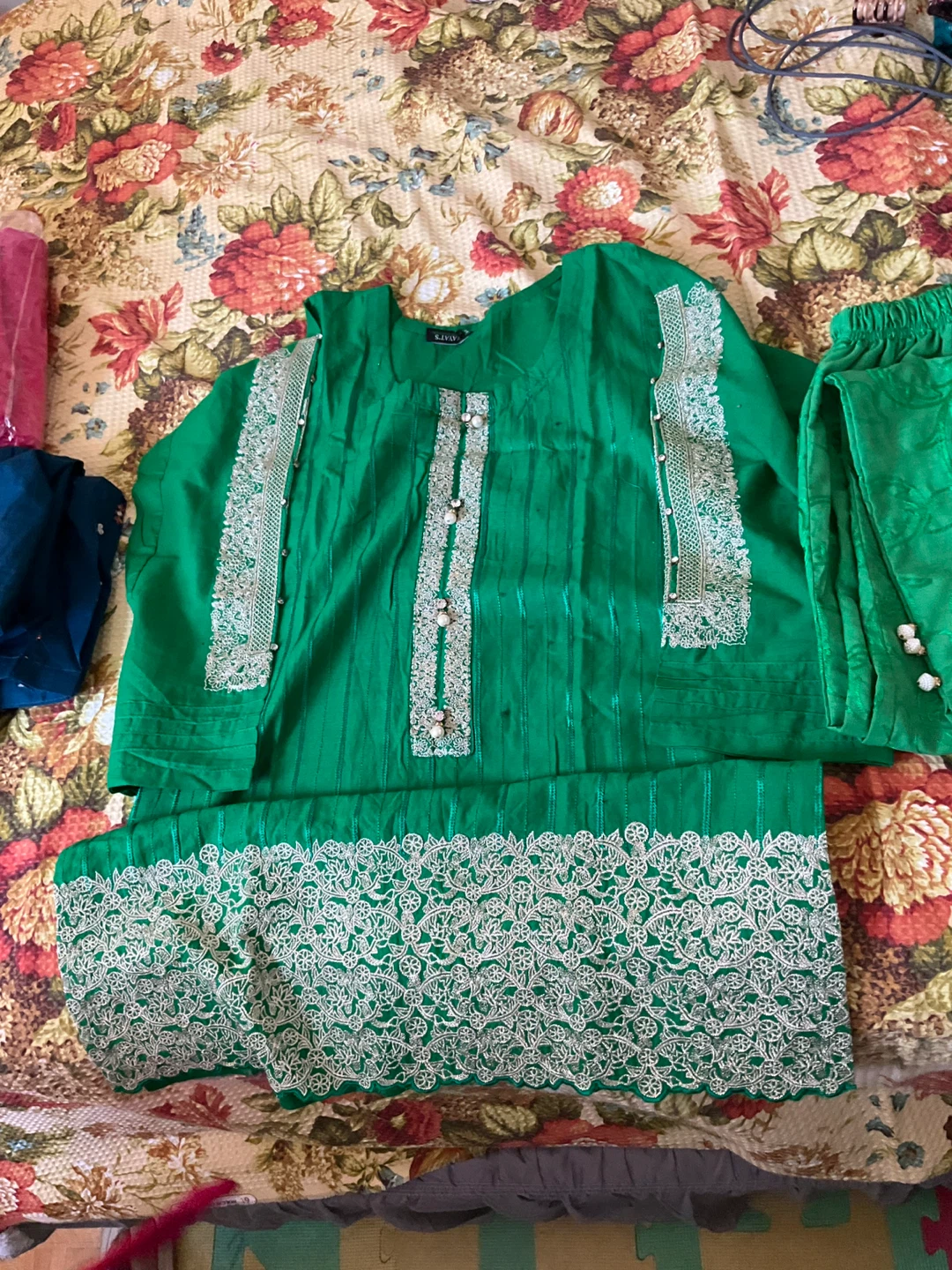 Bright Green Embroidered Kurta and Pants Set