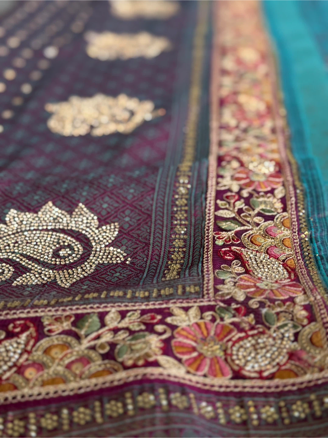 Embroidered Teal and Burgundy Saree - photo 2