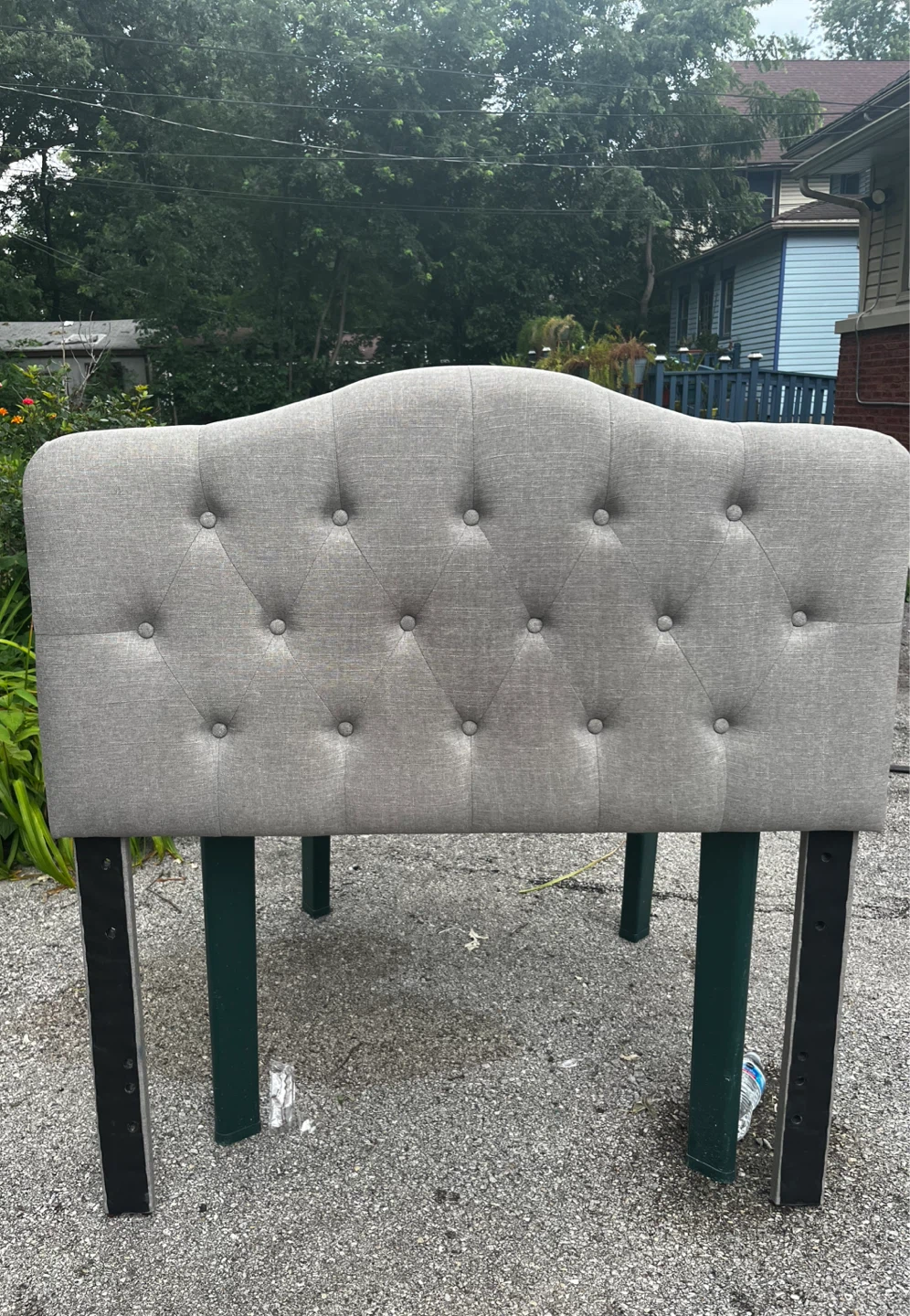 Twin Tufted Upholstered Headboard - photo 2