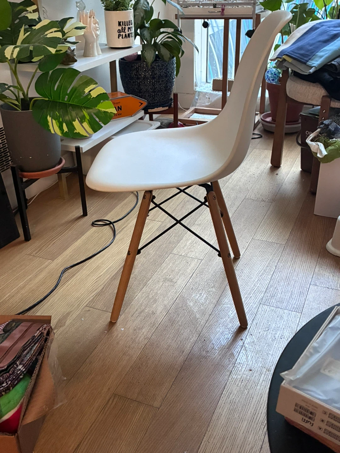 White Mid-Century Modern Dining Chair