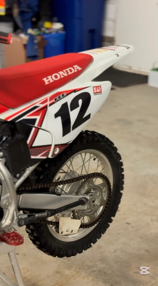 CRF 150F - photo 2