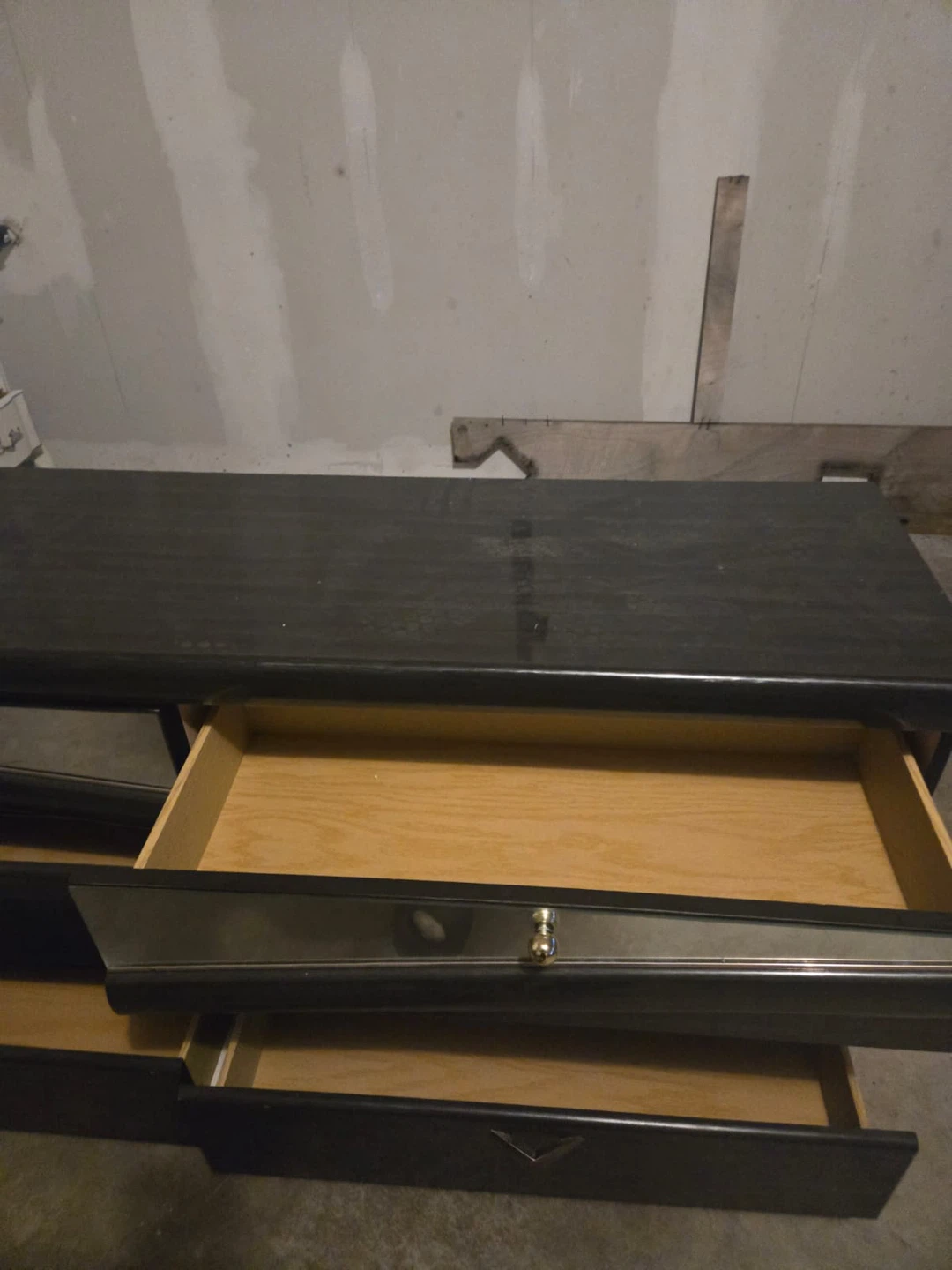Dark Wood Dresser with 6 Drawers - photo 4