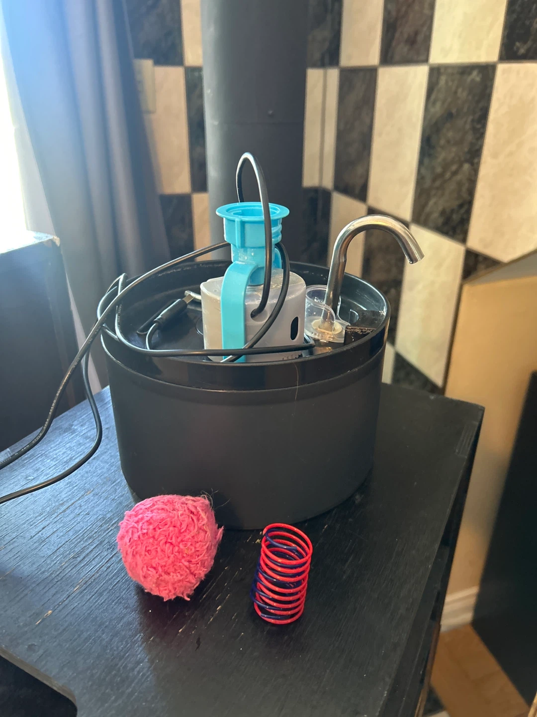Cat Water Fountain inc. Base with Accessories