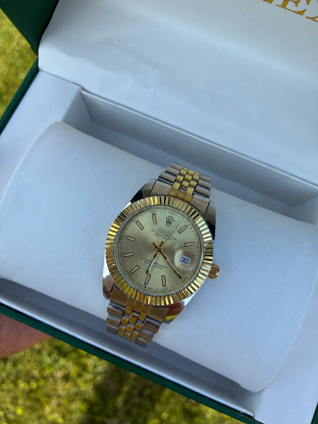 ✨ Elegant fashion watch ✨