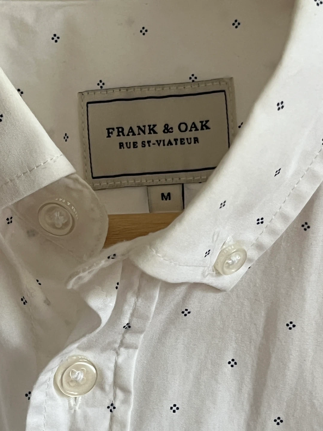 Frank & Oak men’s white button up shirt with dot print M
