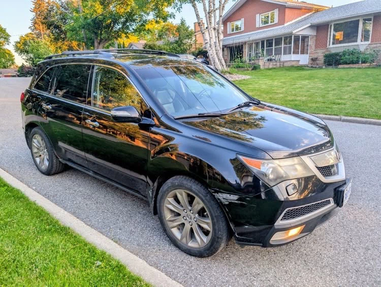 Black Acura MDX SUV - photo 2