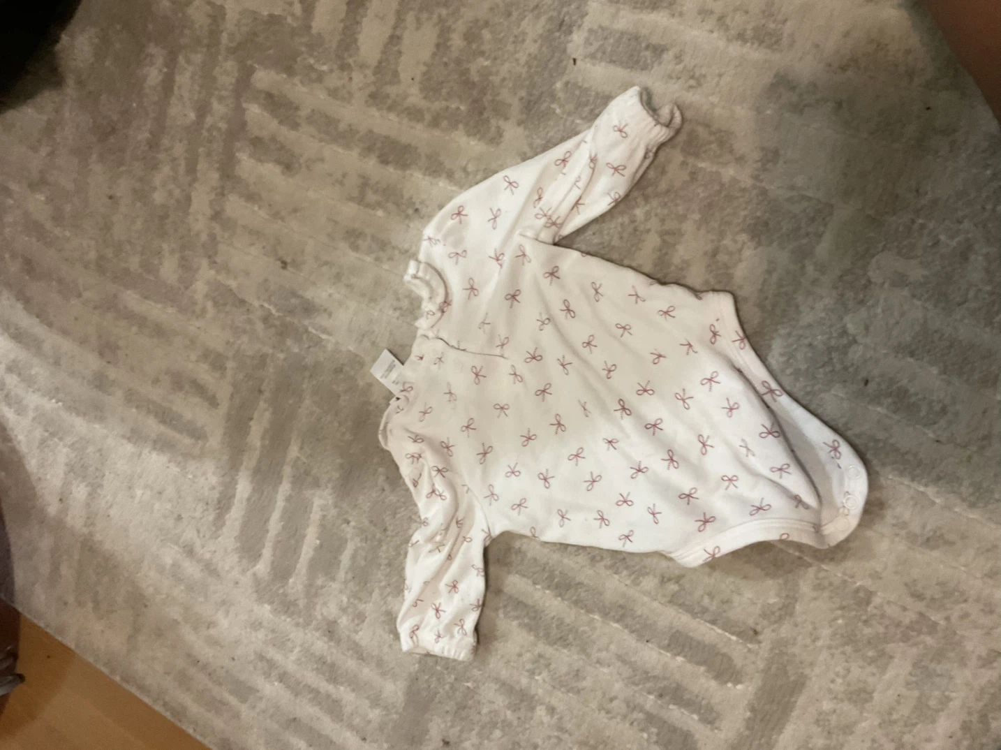 Baby Girl Onesie and Vest Set 3/6 months - photo 3