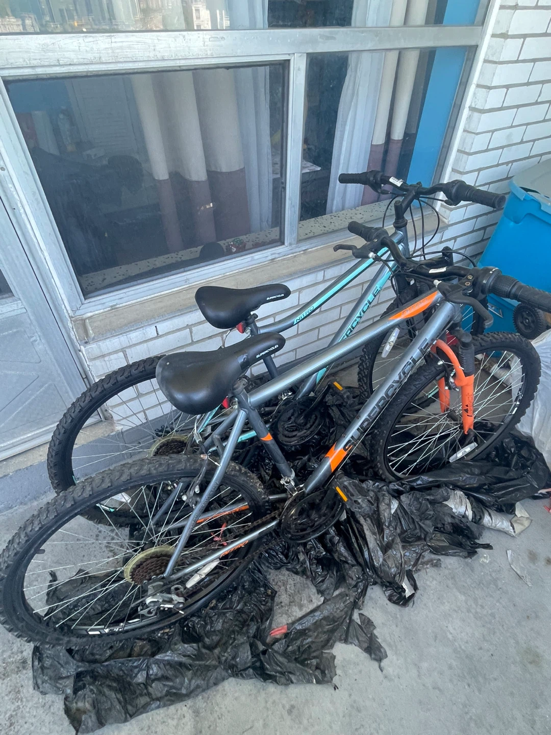 Supercycle Mountain Bikes x 2