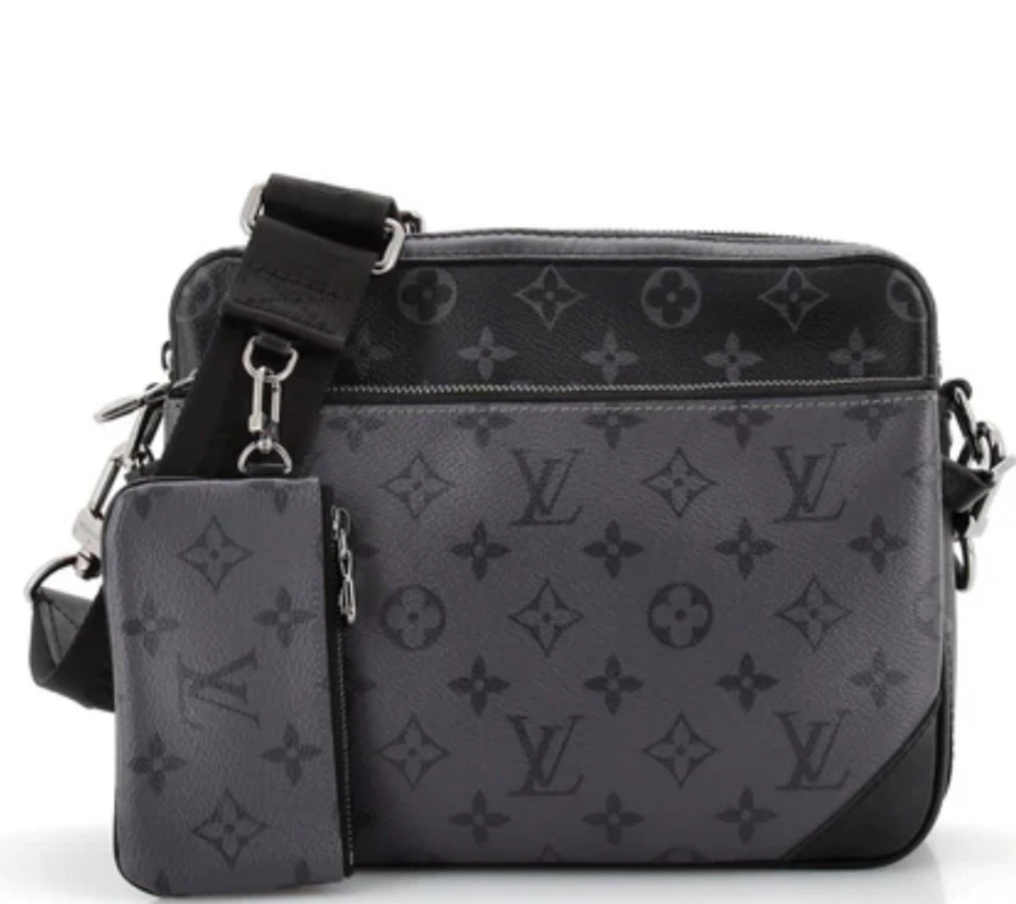 Louis Vuitton Monogram Messenger Bag with Pouch