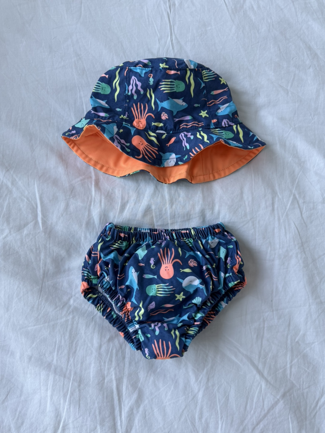 Beautiful Set of clothes 1/2 years - photo 5