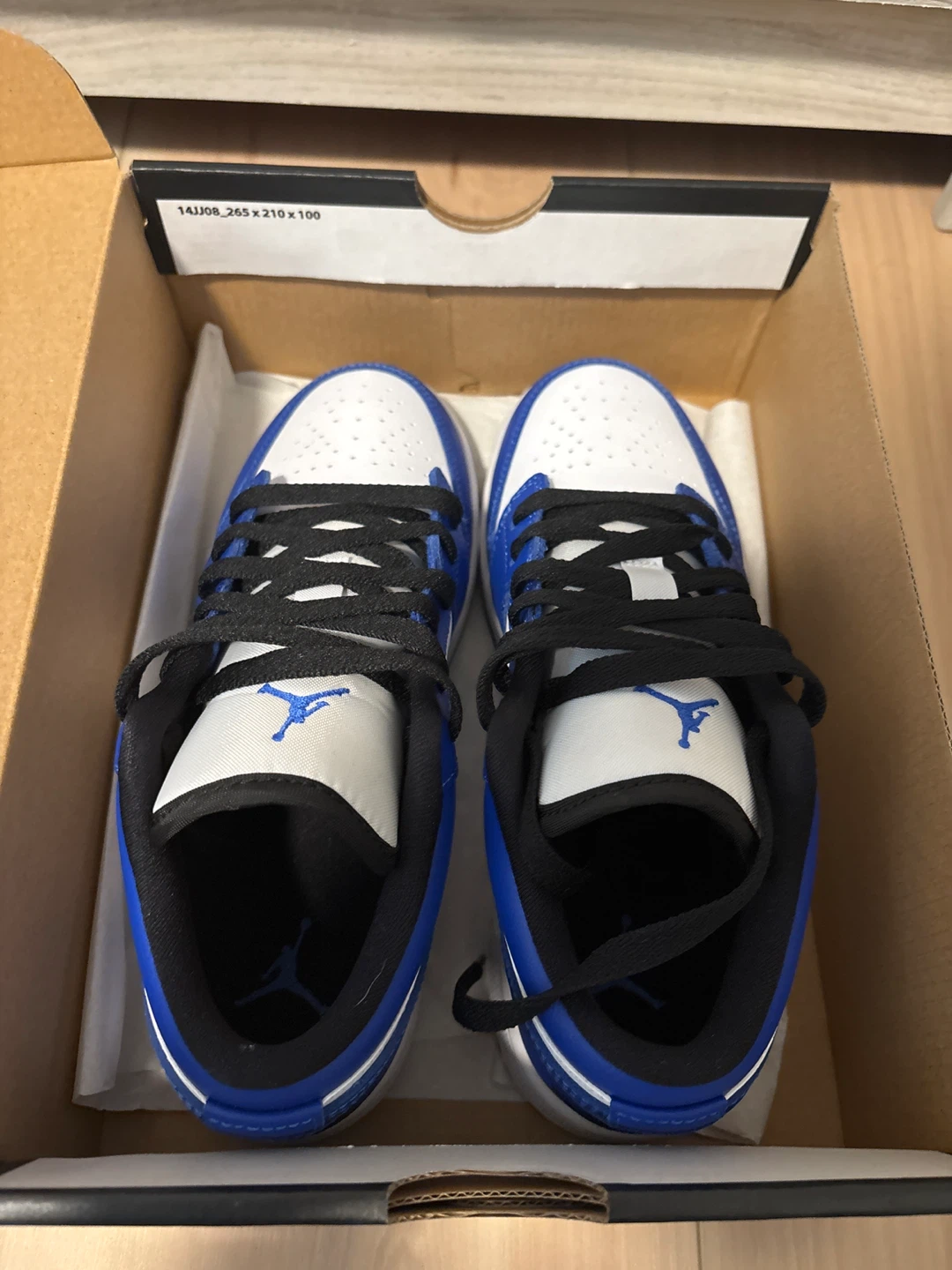 Air Jordan 1 Low (GS) Youth Size 4.5 White/Hyper Royal - photo 2
