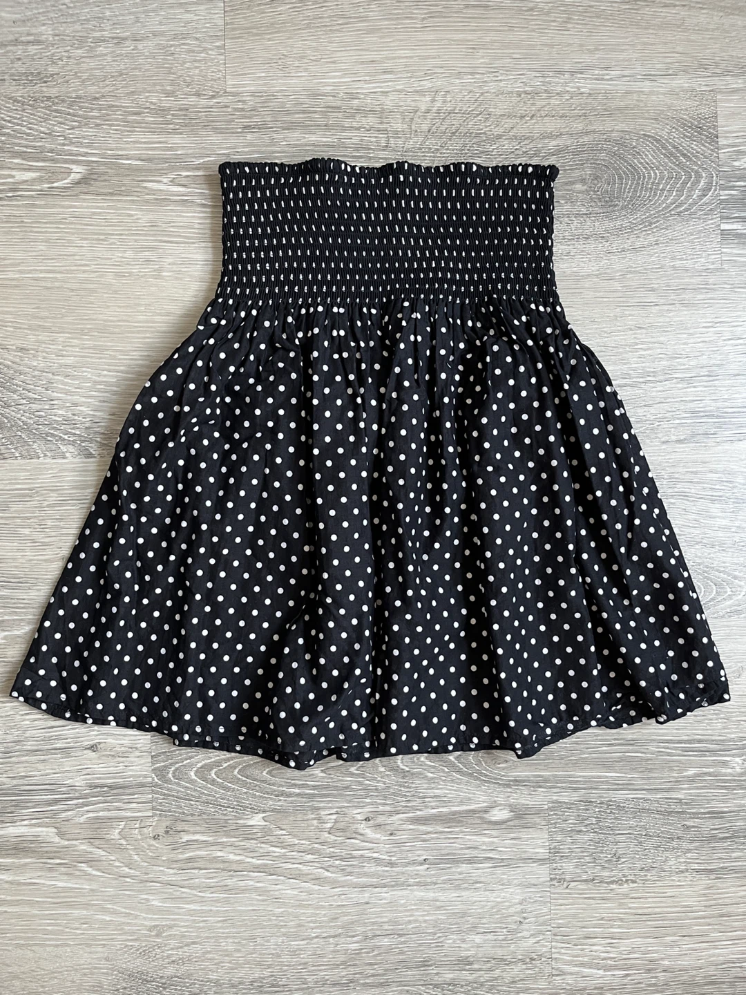 H&M Polka Dot Smocked Skirt, Size XS