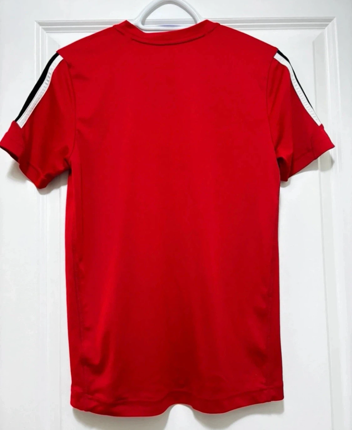 Adidas women's top (size for small to med) - photo 2