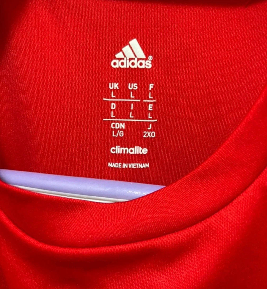 Adidas women's top (size for small to med) - photo 3