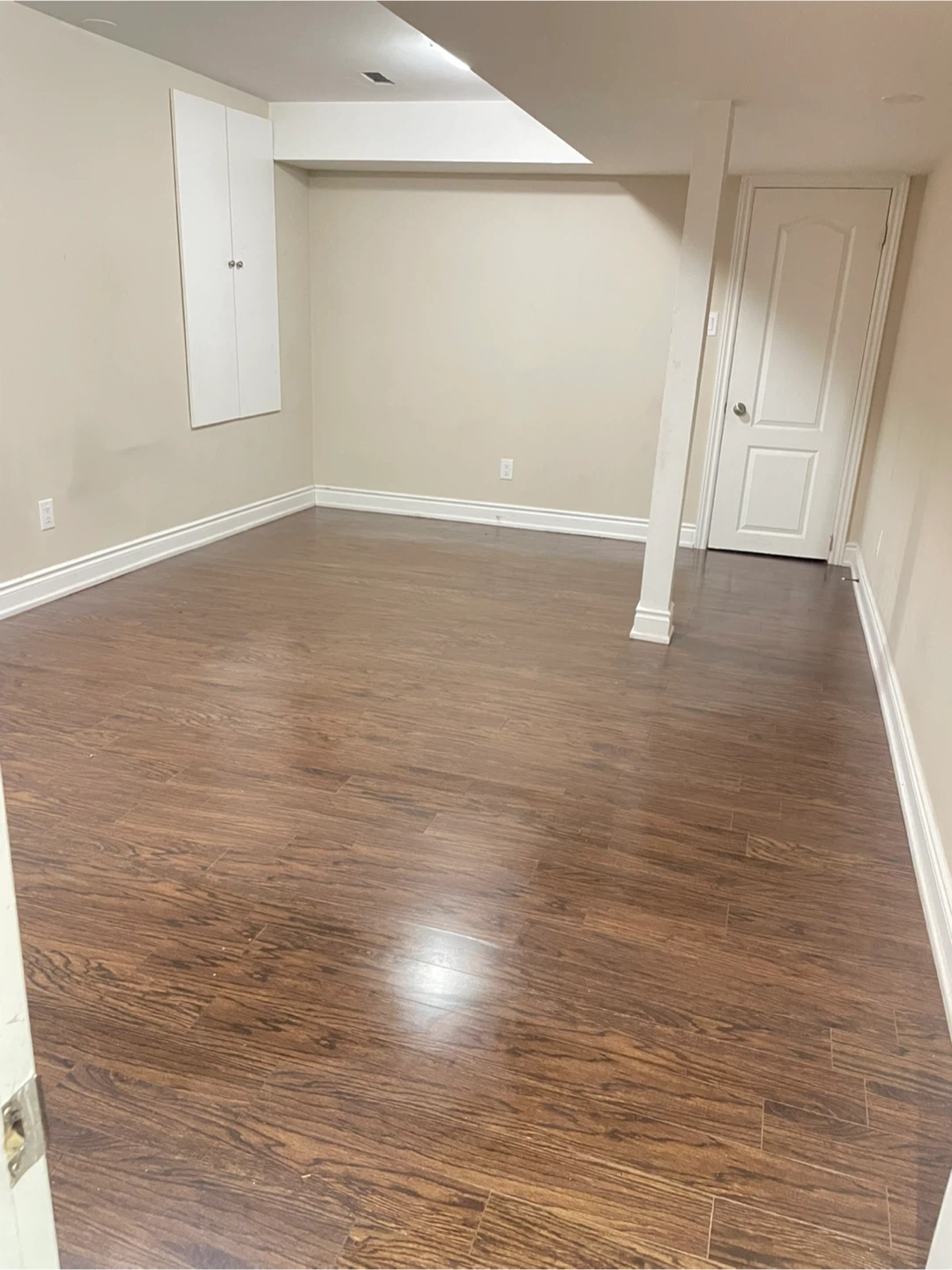 Basement for rent - photo 2