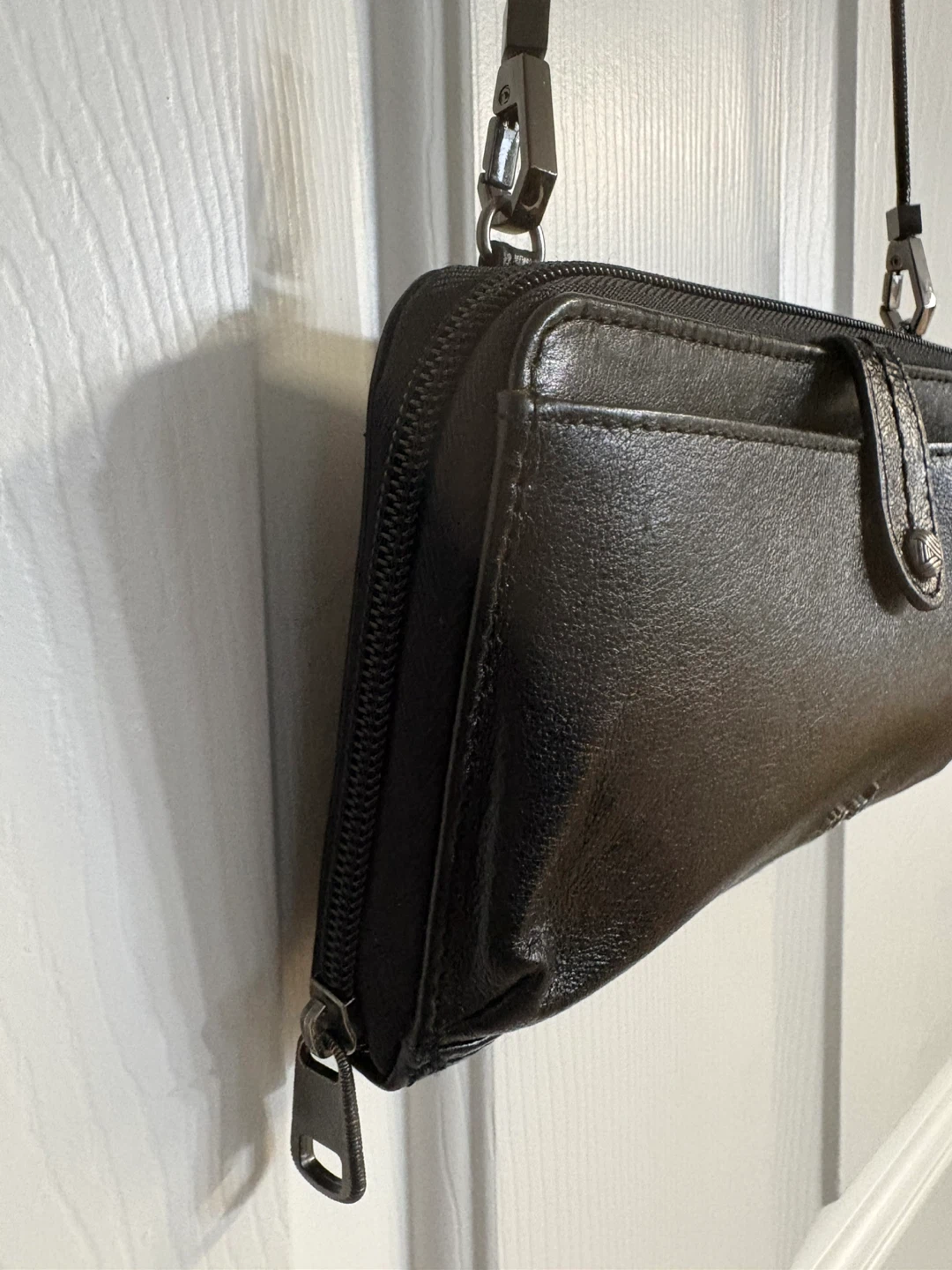 The Sak Black Leather Wallet with Strap - photo 5