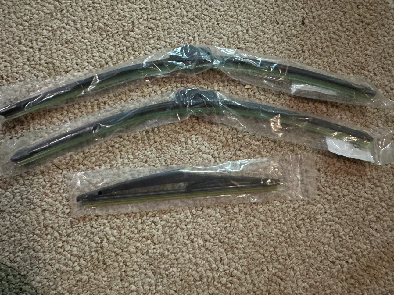 WENYANT All-Season Wiper Blades - 22", 21", 11" - Set of 3 - photo 3