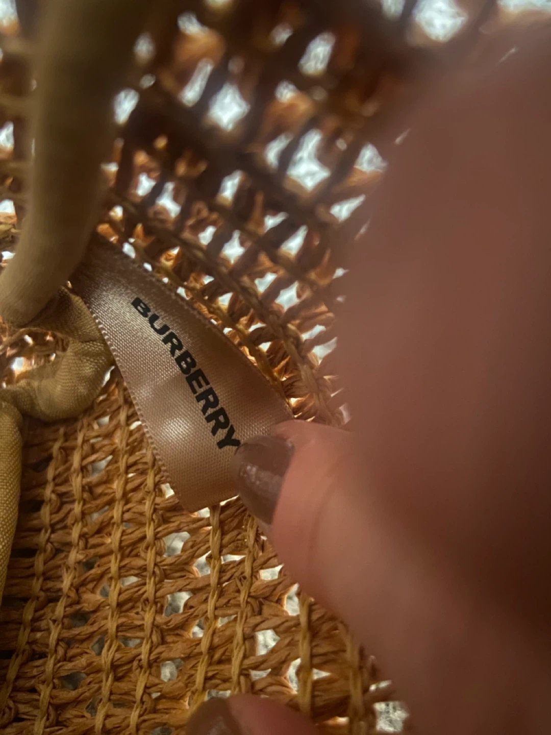 Burberry Straw Tote Bag - photo 5