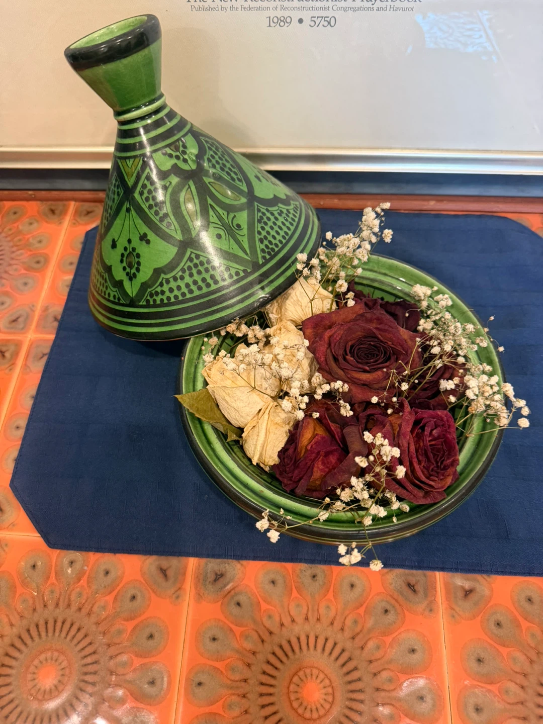 Decorative Green Tagine Dish with Dried Flowers - photo 3