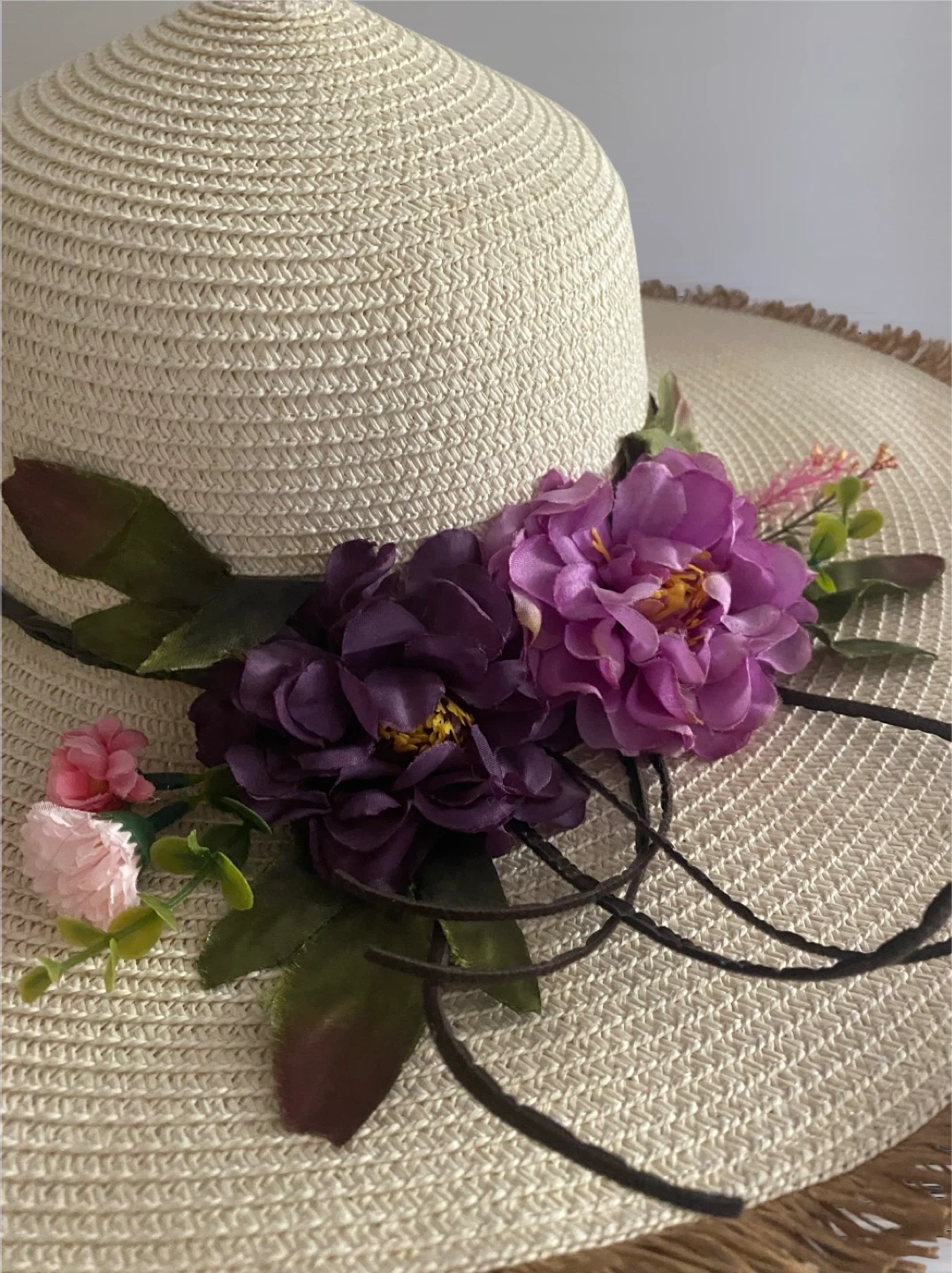 Sun Hat with Floral Detail - photo 3