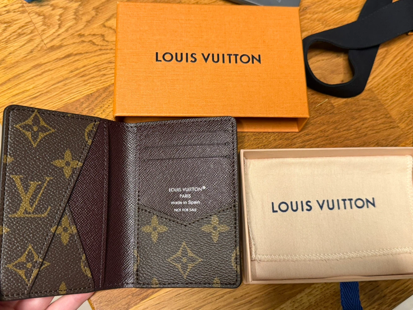 Brand new Louis Vuitton Monogram Card Holder