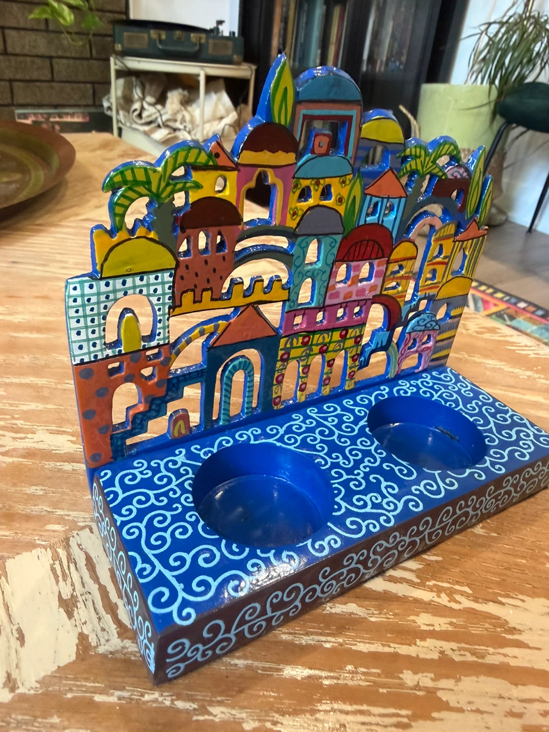 Hand-painted Emmanuel Original Cityscape Tealight Holder - photo 3