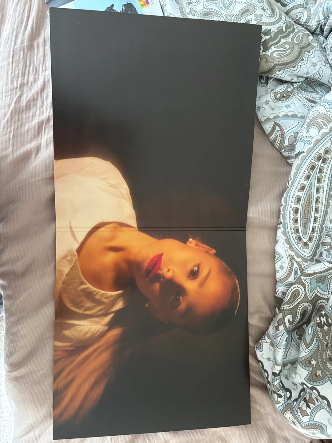 Eternal Sunshine Vinyl Record - Ariana Grande - photo 2