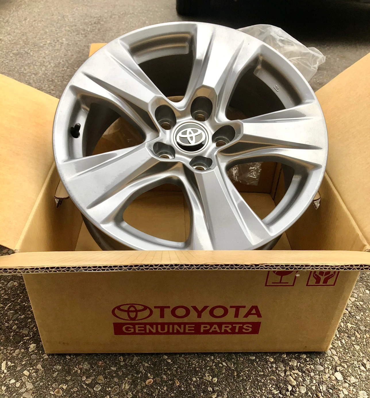 ⏫️⏫️ OEM RAV4 17” SIENNA RIMS (4) ✅ $950
