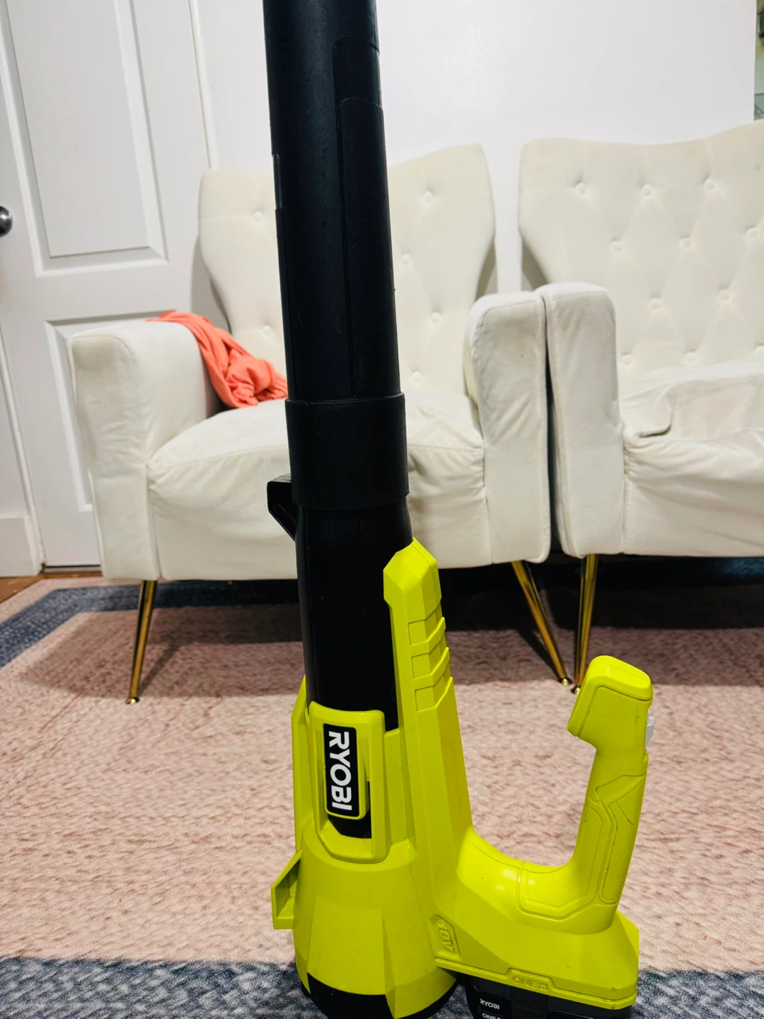 Ryobi ONE+ 18V Lithium-Ion 4.0Ah Battery Powered Leaf Blower - photo 2