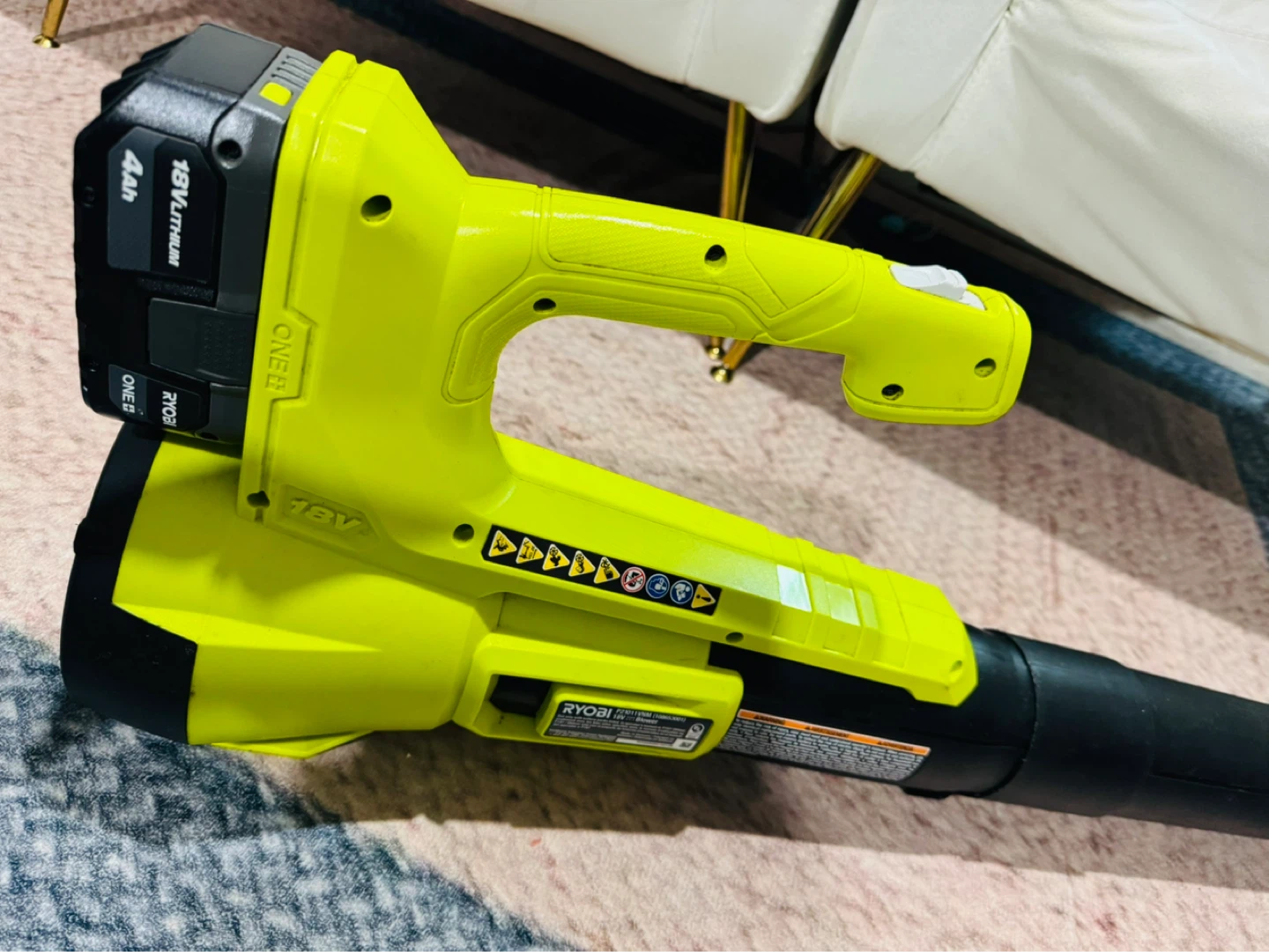Ryobi ONE+ 18V Lithium-Ion 4.0Ah Battery Powered Leaf Blower - photo 4