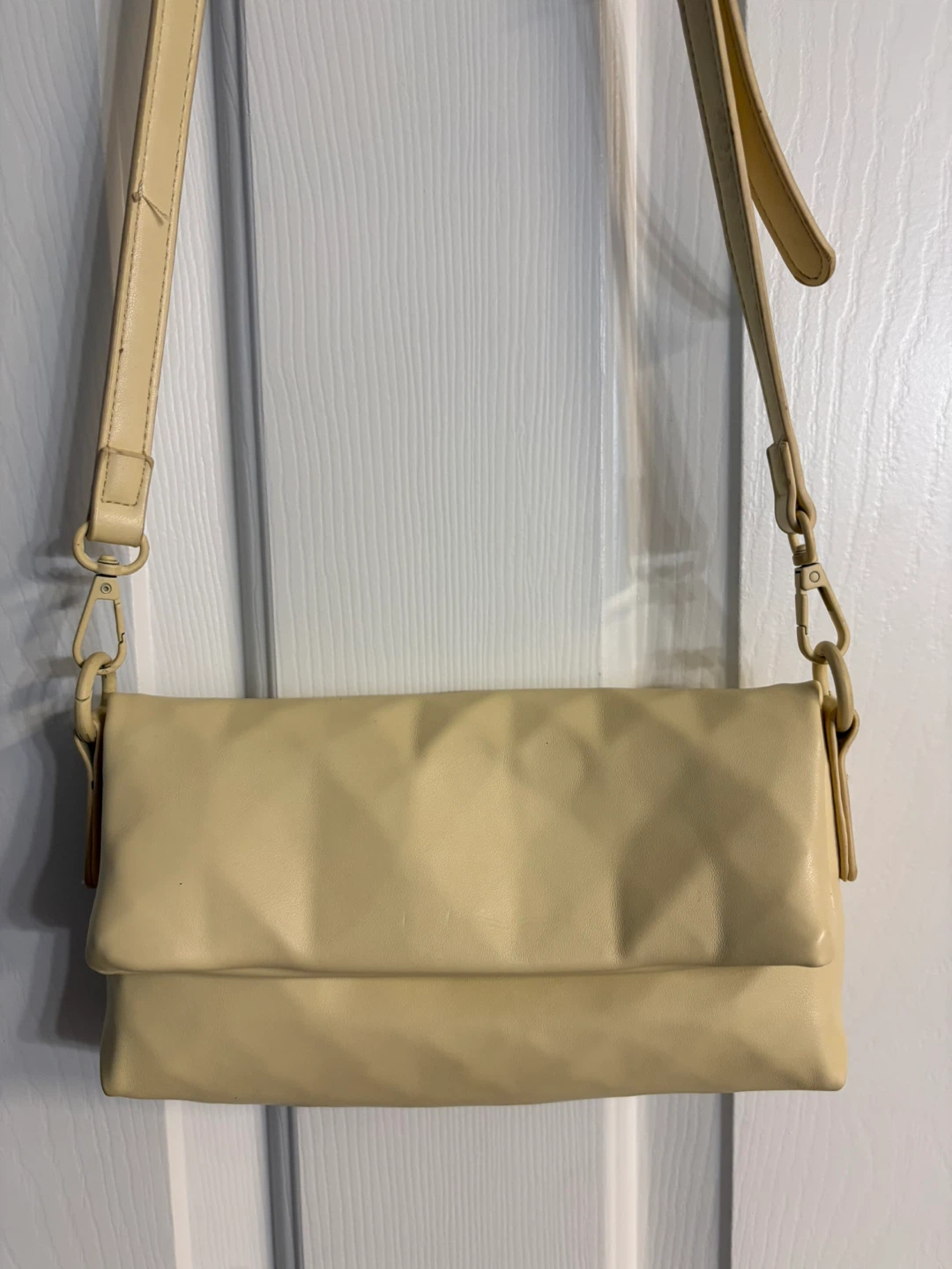 Madison West Buttery Yellow Shoulder Bag - photo 3