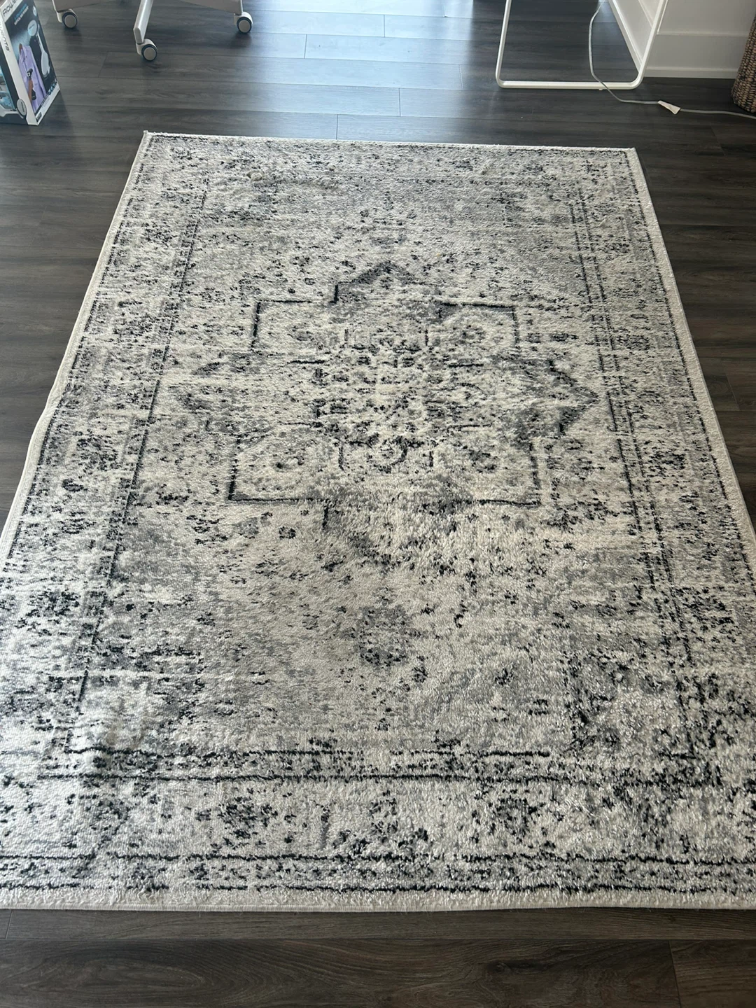 Rectangular rug
