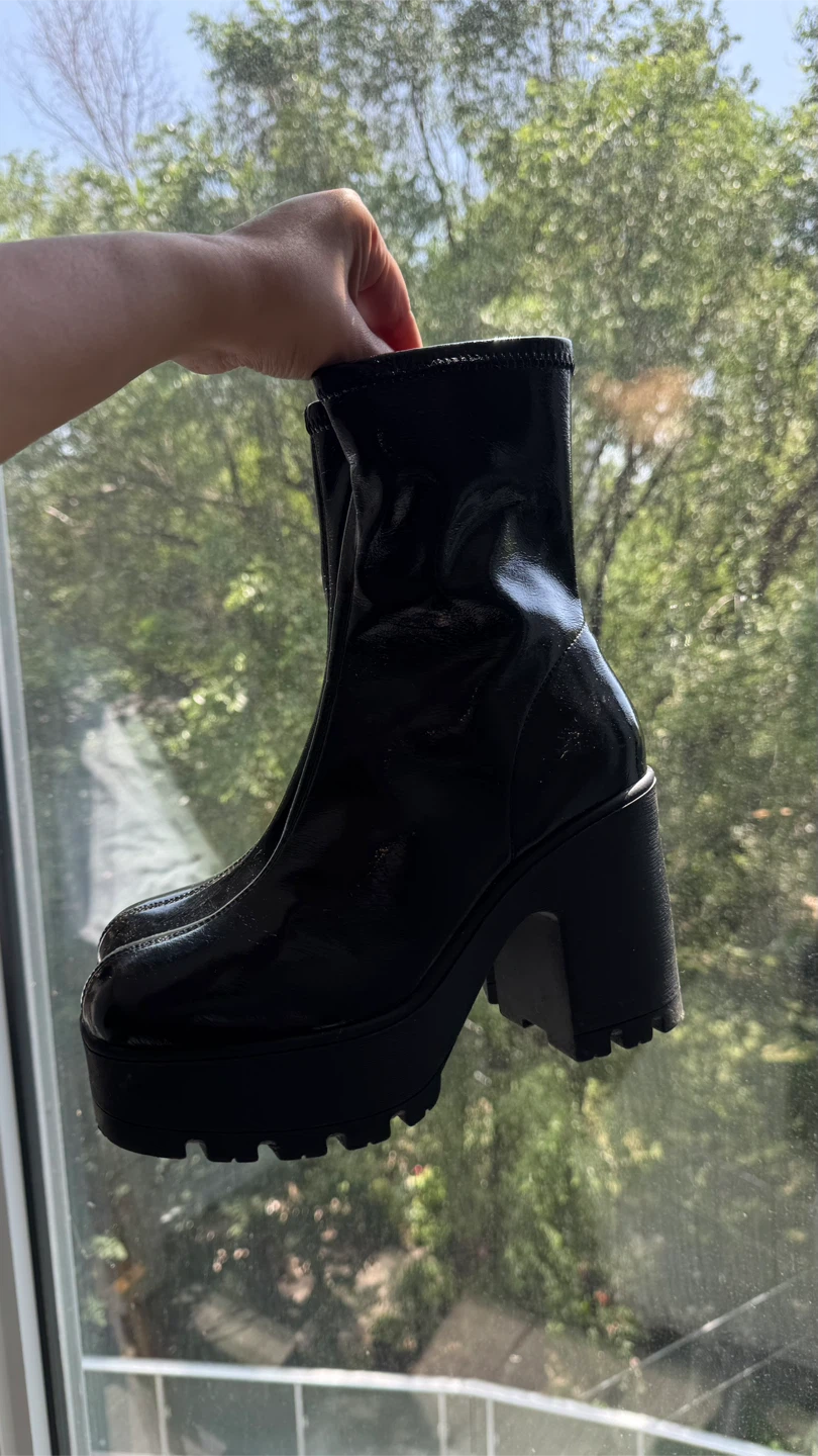 Call it Spring-Patent Leather Boots - photo 2
