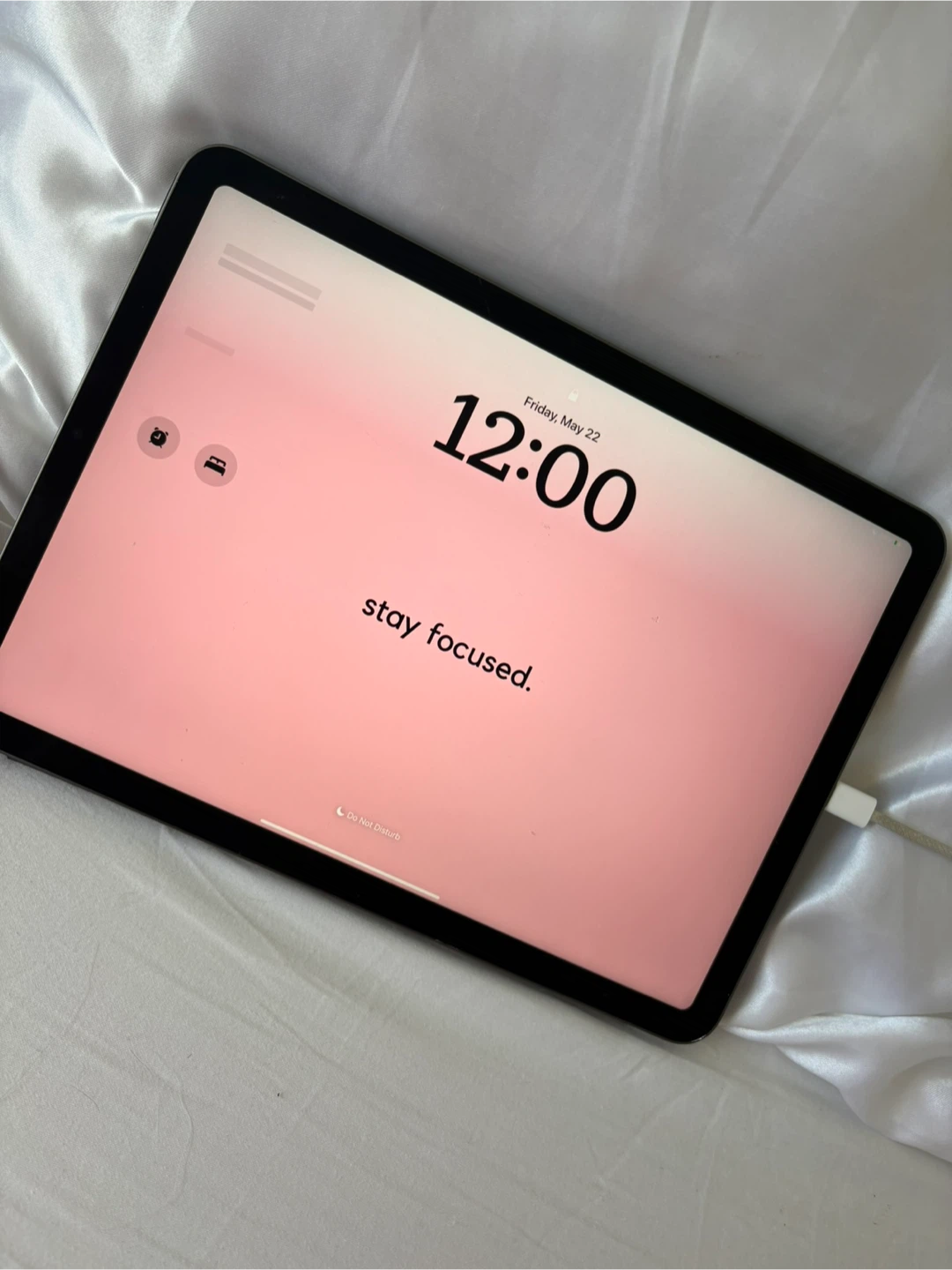 Apple iPad Air (5th Gen)