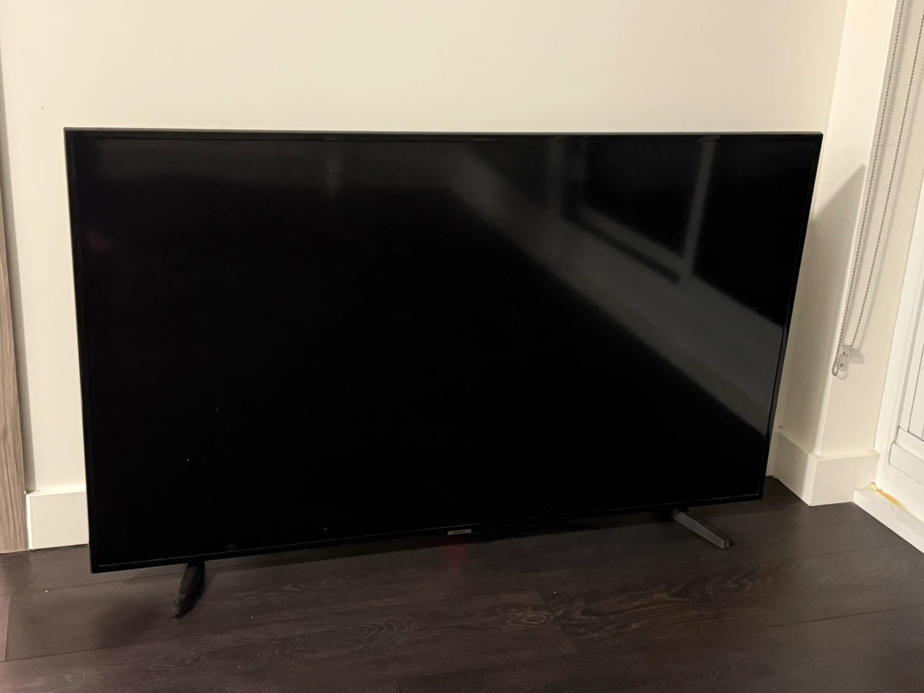 Samsung 55” 4K Smart TV – UN55NU6900 – Remote Included - photo 3