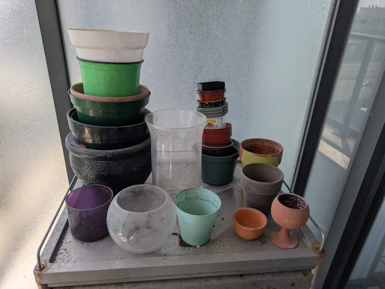 Assorted Plant Pots and Holders