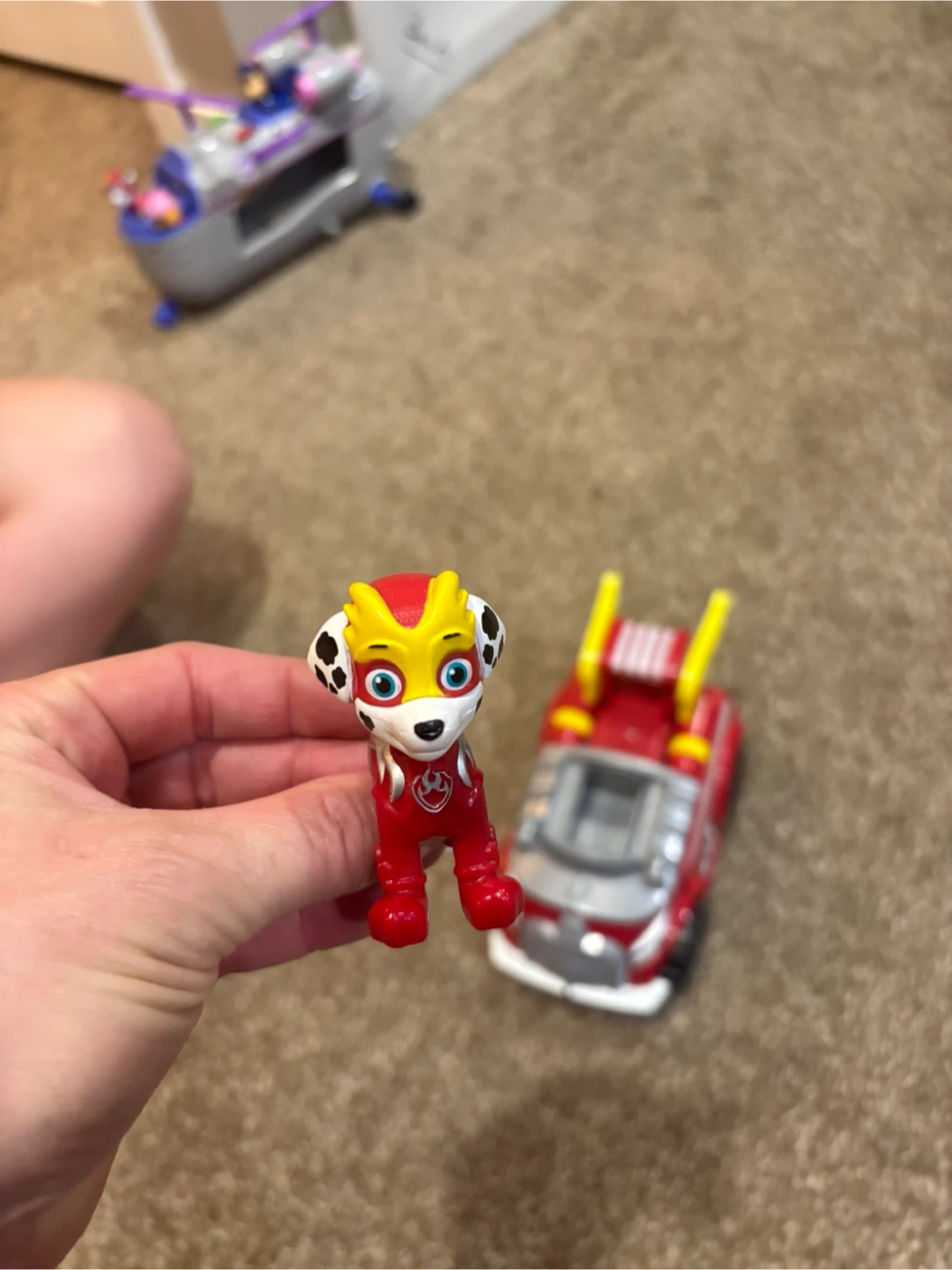 Paw Patrol Chase Toy Vehicle with Figure - photo 4