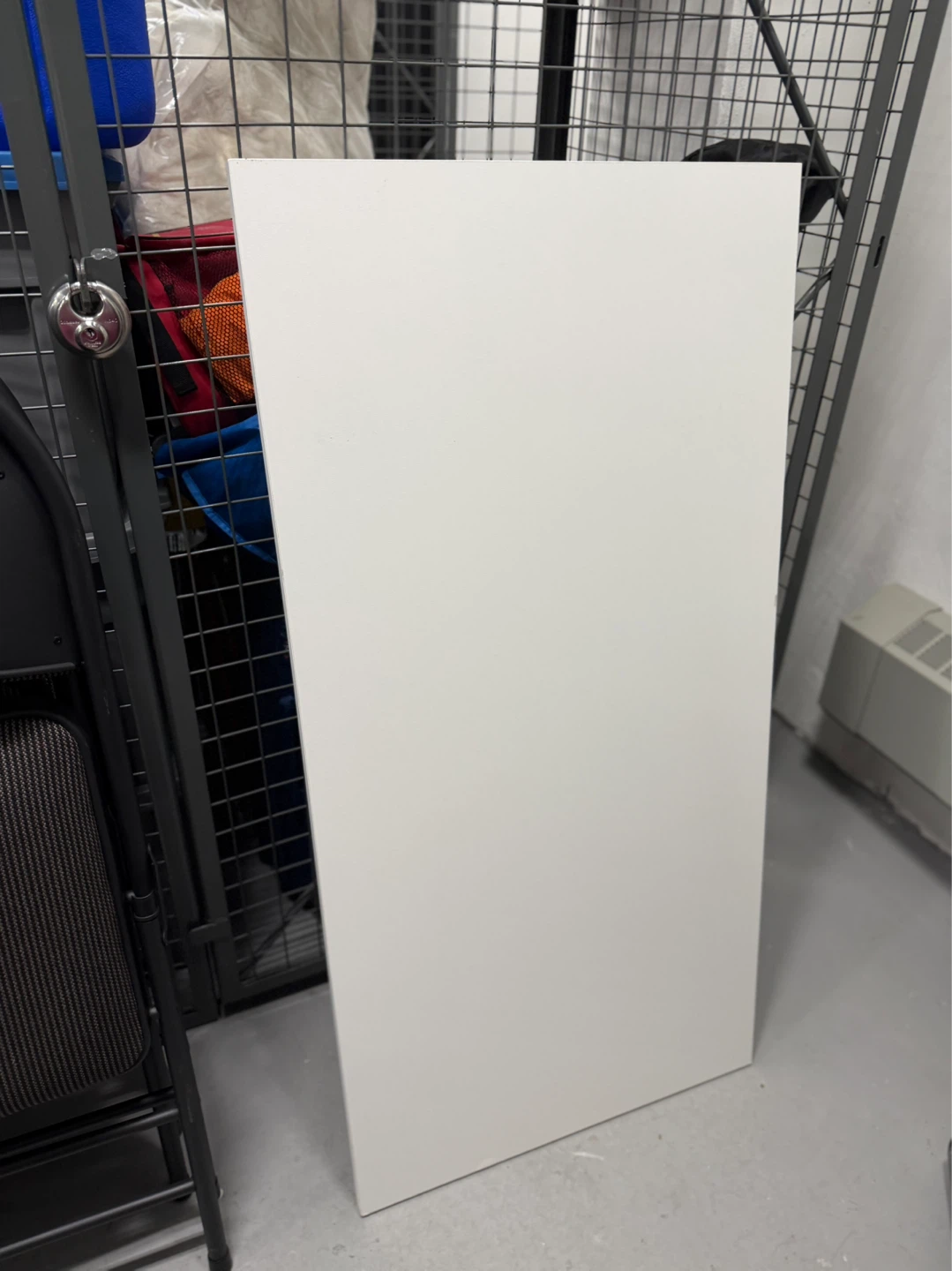 White Folding Table - photo 3