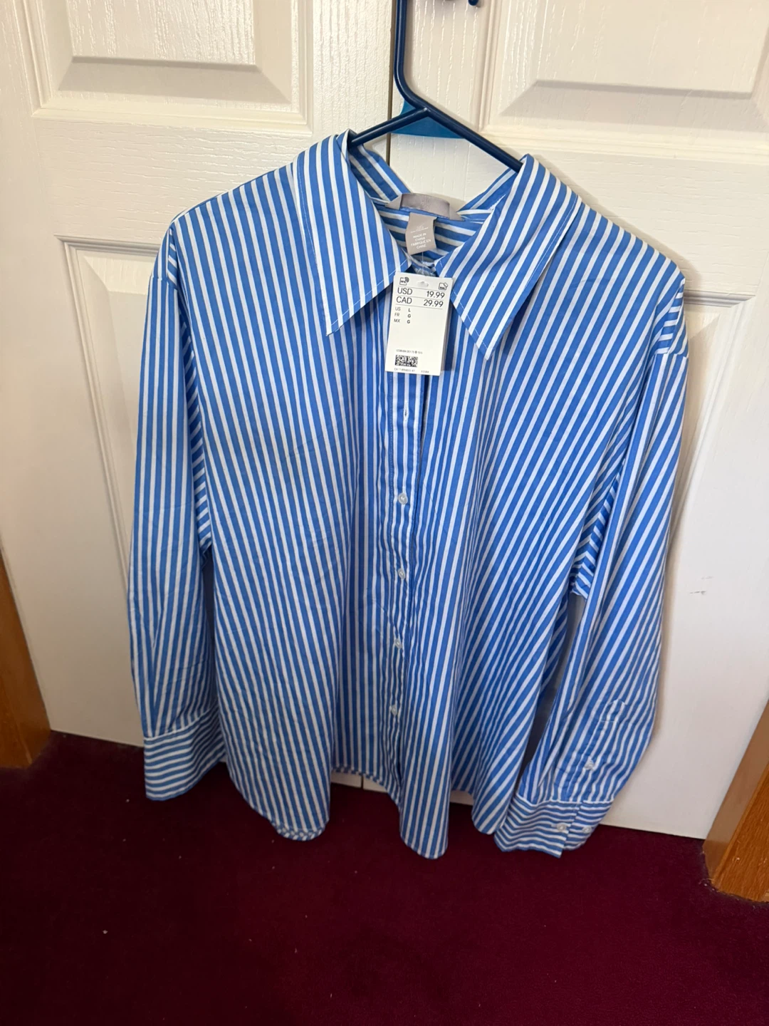 H&M Blue and White Striped Button-Up Shirt