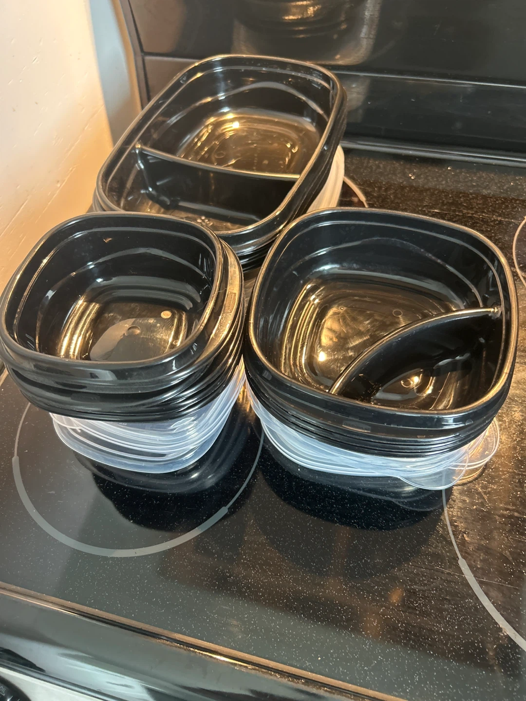 Rubbermaid TakeAlongs Food Storage Containers