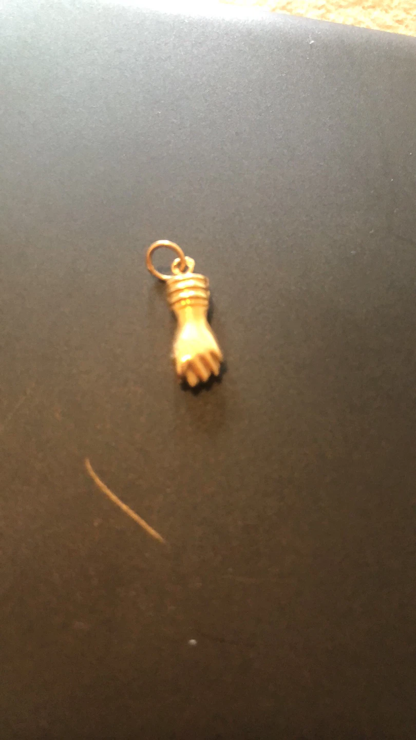 19.2k Gold Hand Charm Pendant Figa for good luck - photo 2