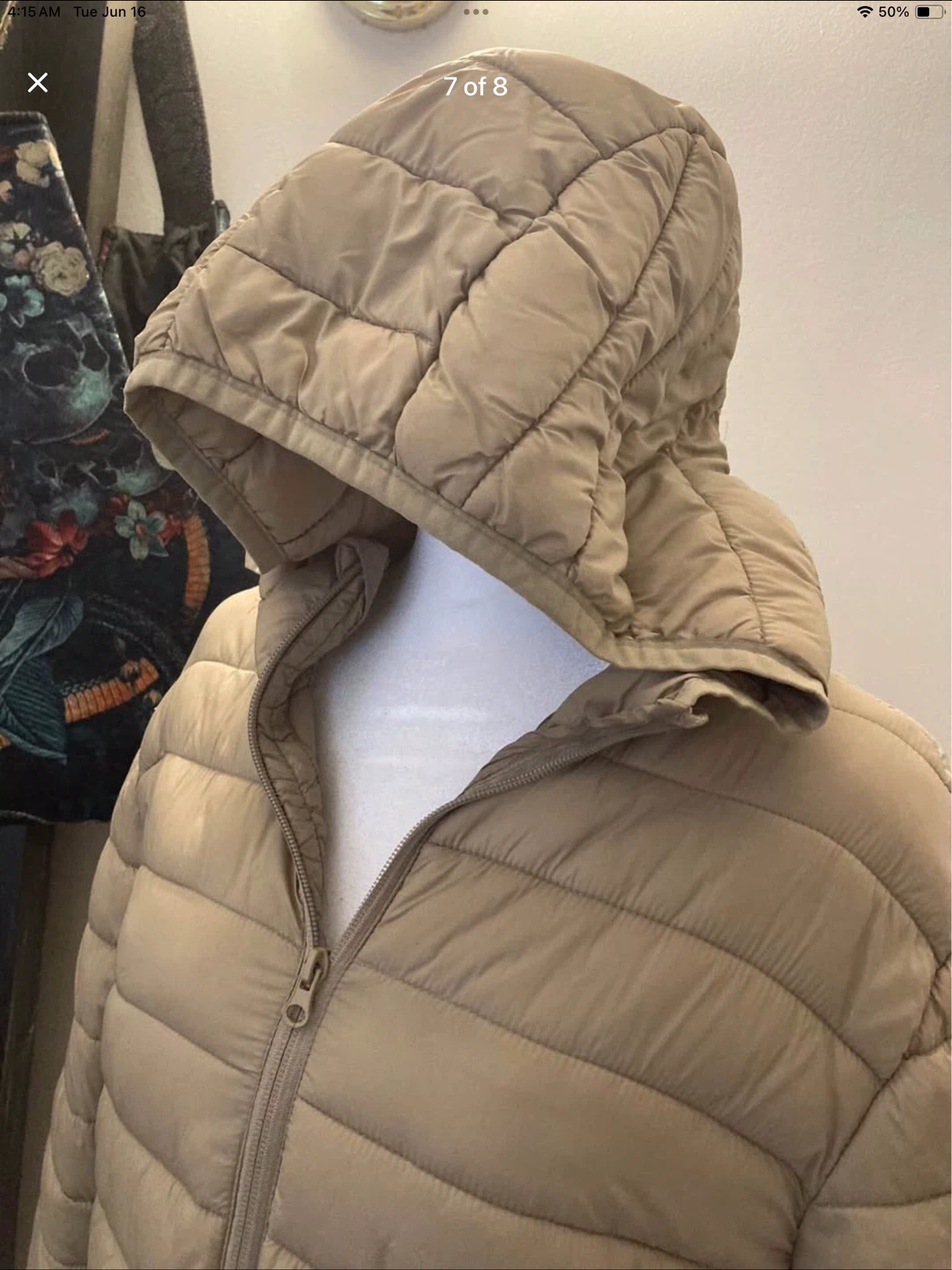 Lightweight Hooded Puffer Jacket