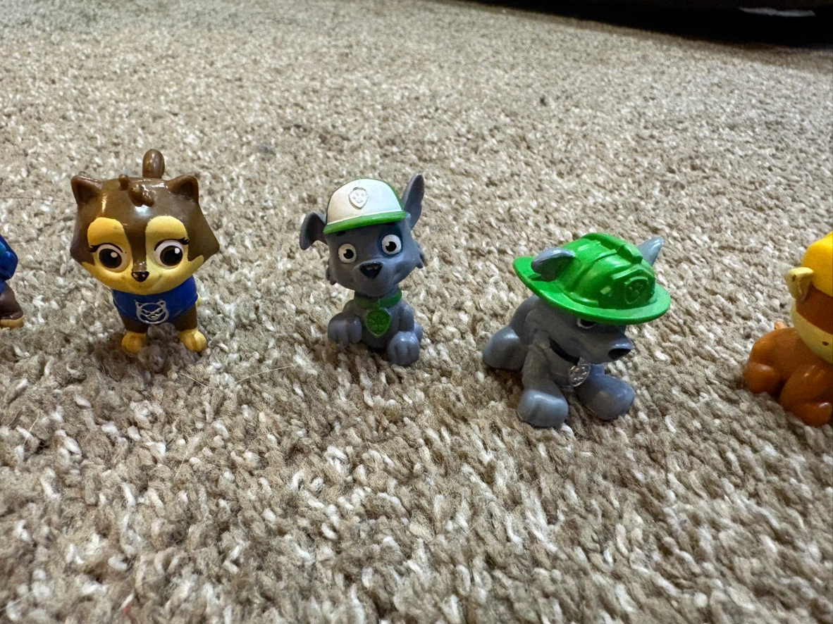 Paw Patrol Mini Figures - photo 3