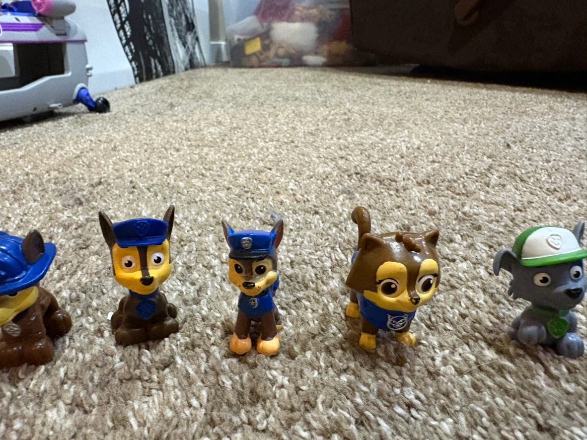 Paw Patrol Mini Figures - photo 4