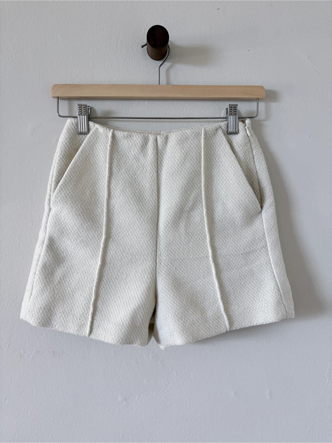 GU Textured Shorts - Cream - Size S