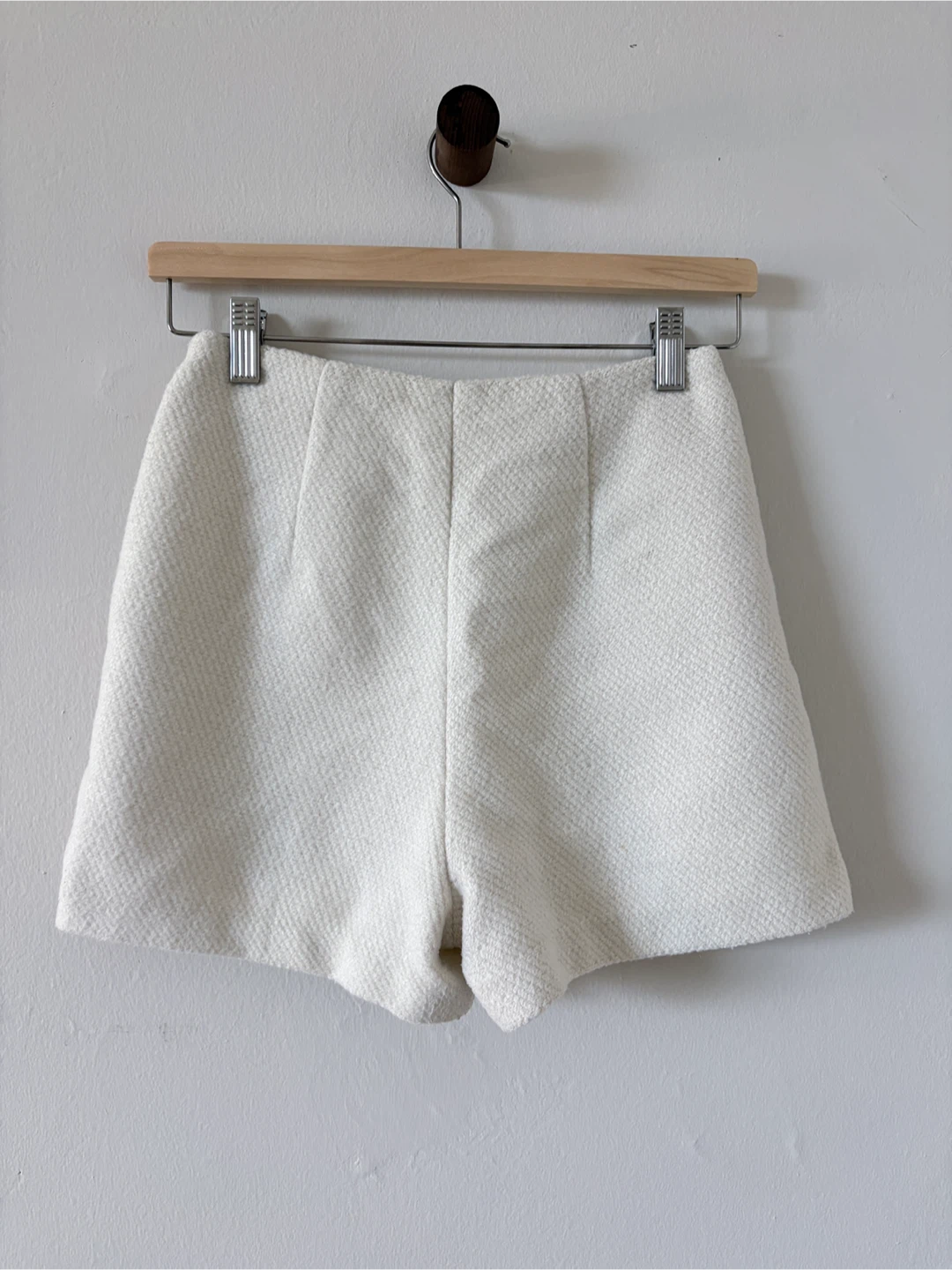 GU Textured Shorts - Cream - Size S - photo 2